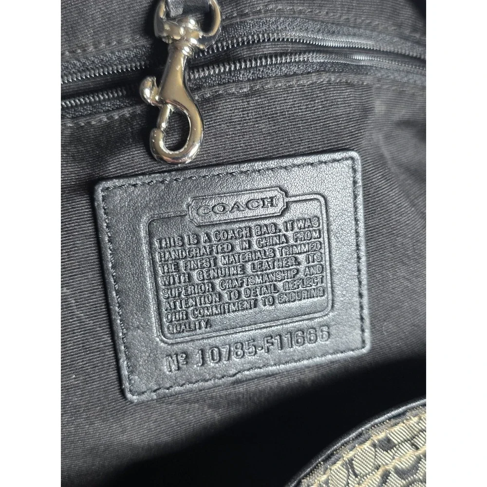 Vintage Coach F11666 Hobo Bucket Bag Shoulder Bag Black Gray Signature 14 In - Picture 7 of 8